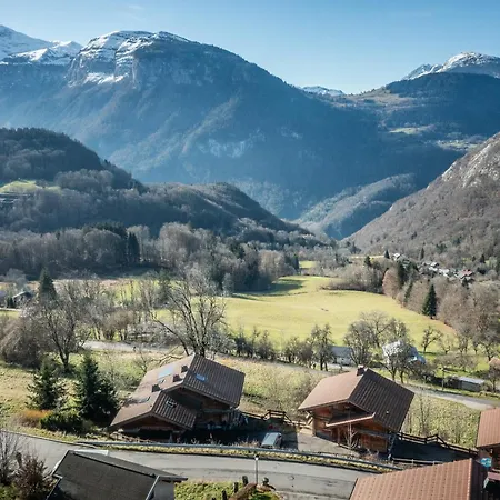 La Cabane, Carroz D - By Emerald *