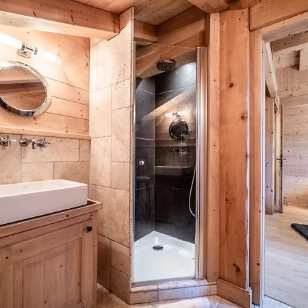 La Cabane, Carroz D - By Emerald * Arâches