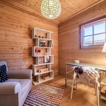 シャレー La Cabane, Carroz D - By Emerald *