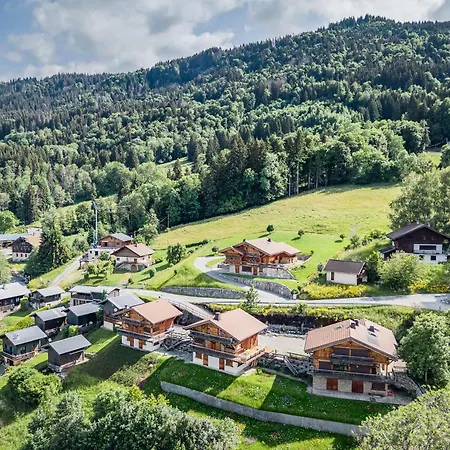 La Cabane, Carroz D - By Emerald *