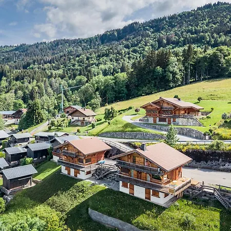 Chalet La Cabane, Carroz D - By Emerald